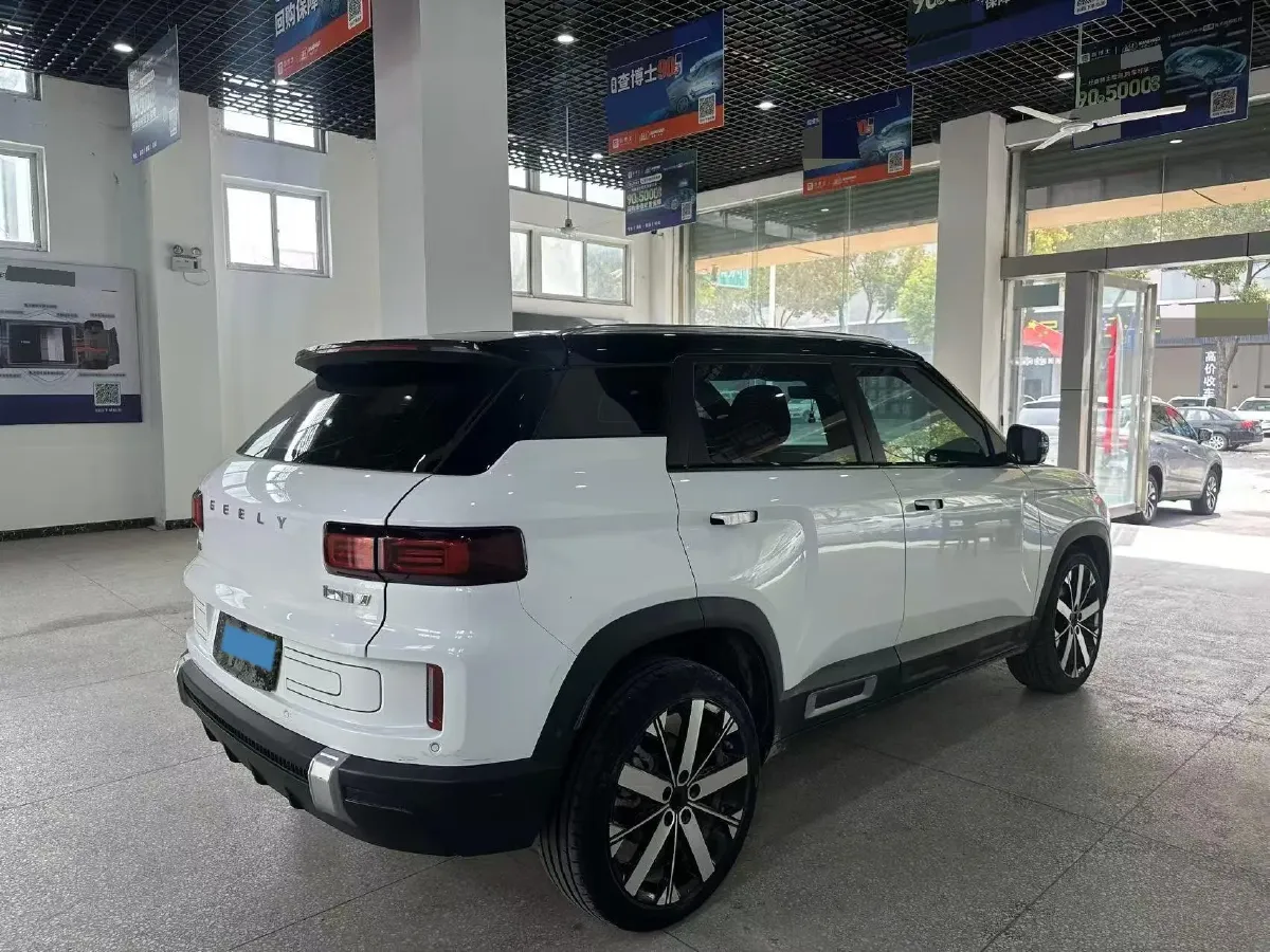 2023 Geely ICON 1.5T 181HP L4 7DCT,autocango,china used car exporter,china ev exporter,chinese used car exporter,chinese used ev exporter