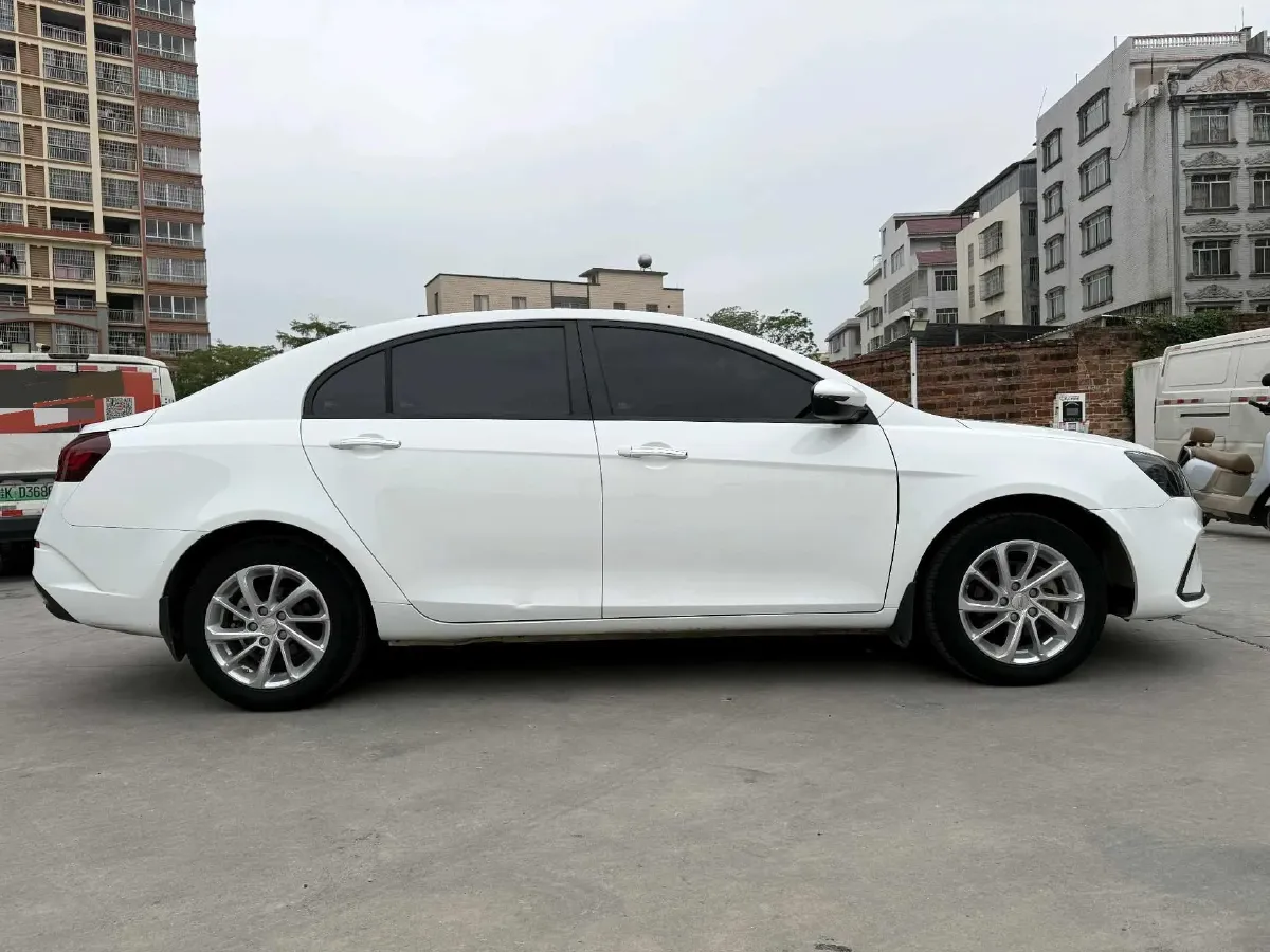 2021 Geely Emgrand 1.5L 109HP L4 CVT,autocango,china used car exporter,china ev exporter,chinese used car exporter,chinese used ev exporter