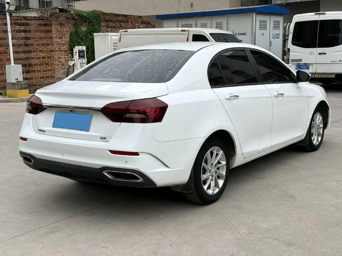 2021 Geely Emgrand 1.5L 109HP L4 CVT,autocango,china used car exporter,china ev exporter,chinese used car exporter,chinese used ev exporter
