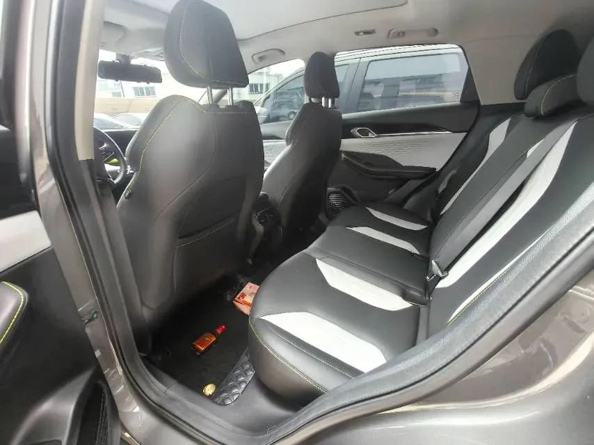 2023 Geely Coolray 1.5T 181HP L4 7DCT,autocango,china used car exporter,china ev exporter,chinese used car exporter,chinese used ev exporter