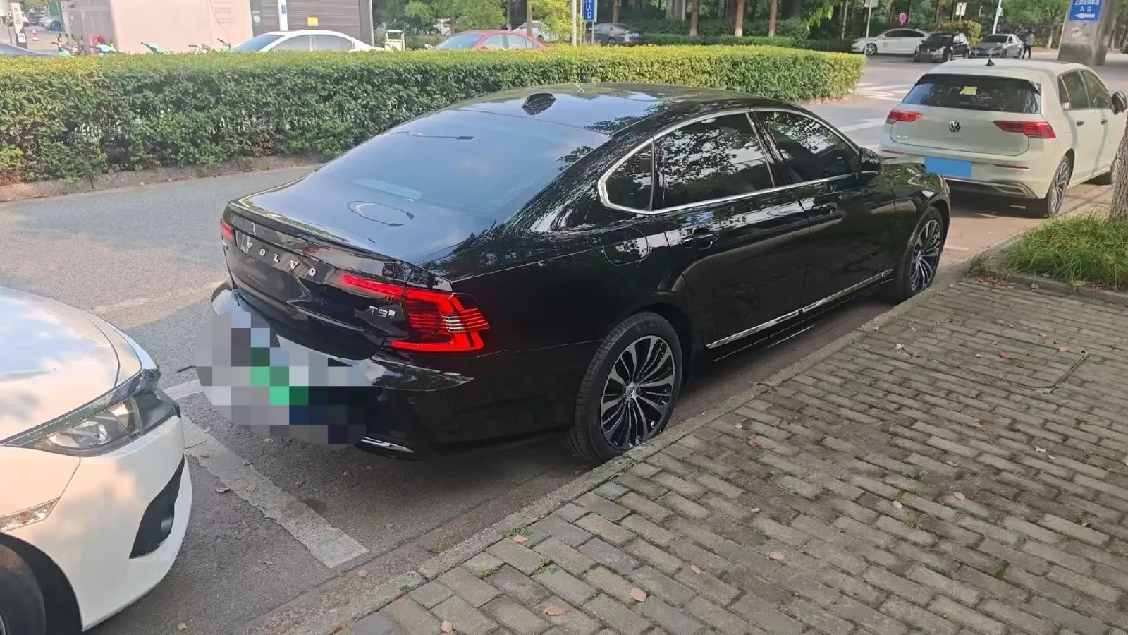 2025 Volvo S90 PHEV 2.0T 310HP L4 8AT PHEV 18.831KWH,autocango,china used car exporter,china ev exporter,chinese used car exporter,chinese used ev exporter