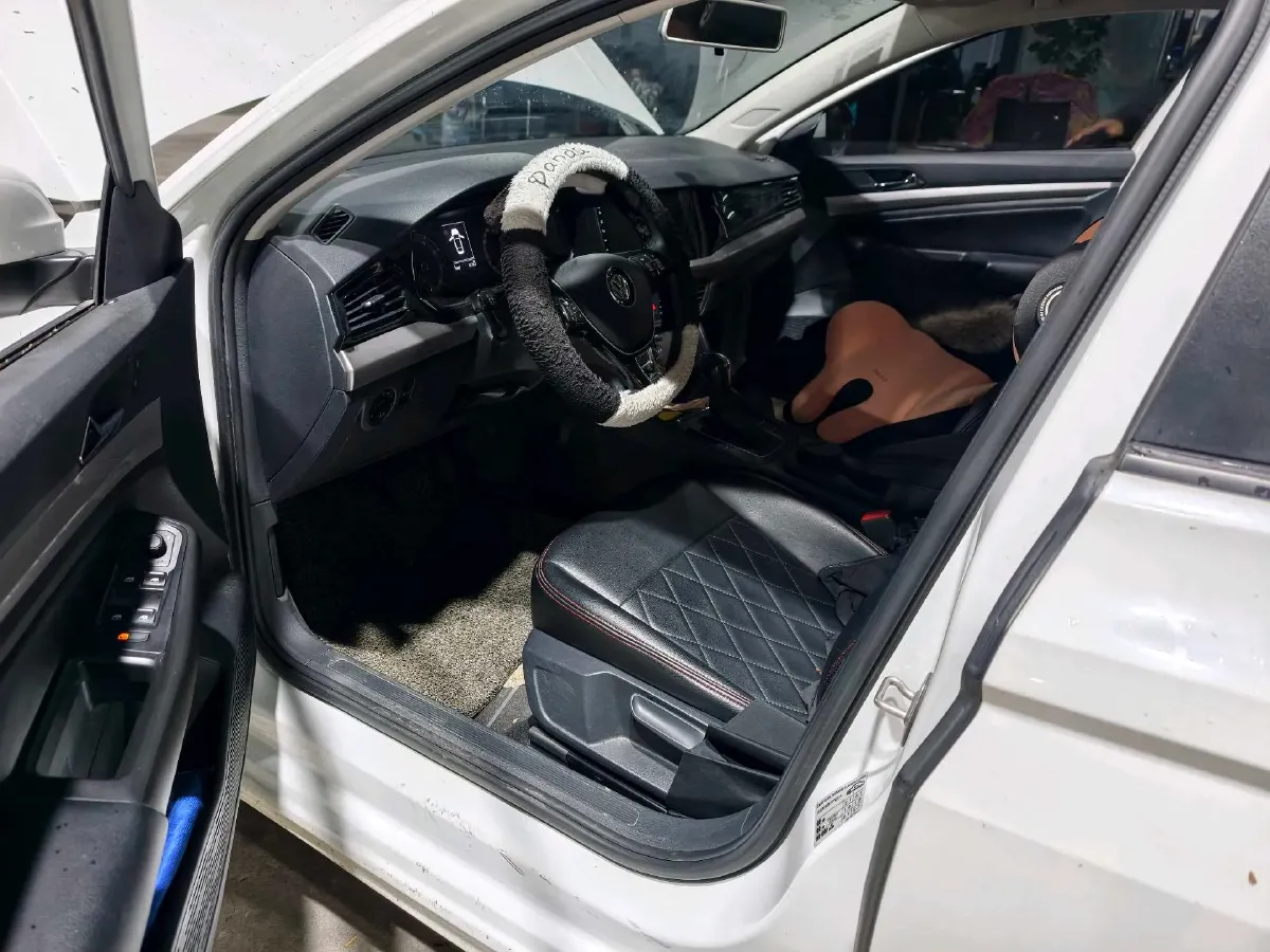 2020 Volkswagen Bora 1.5L 113HP L4 6AT,autocango,china used car exporter,china ev exporter,chinese used car exporter,chinese used ev exporter