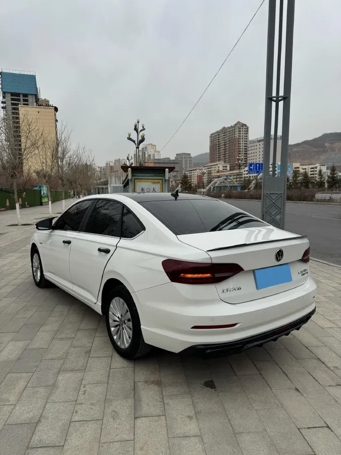 2021 Volkswagen Lavida 1.4T 150HP L4 7DCT,autocango,china used car exporter,china ev exporter,chinese used car exporter,chinese used ev exporter