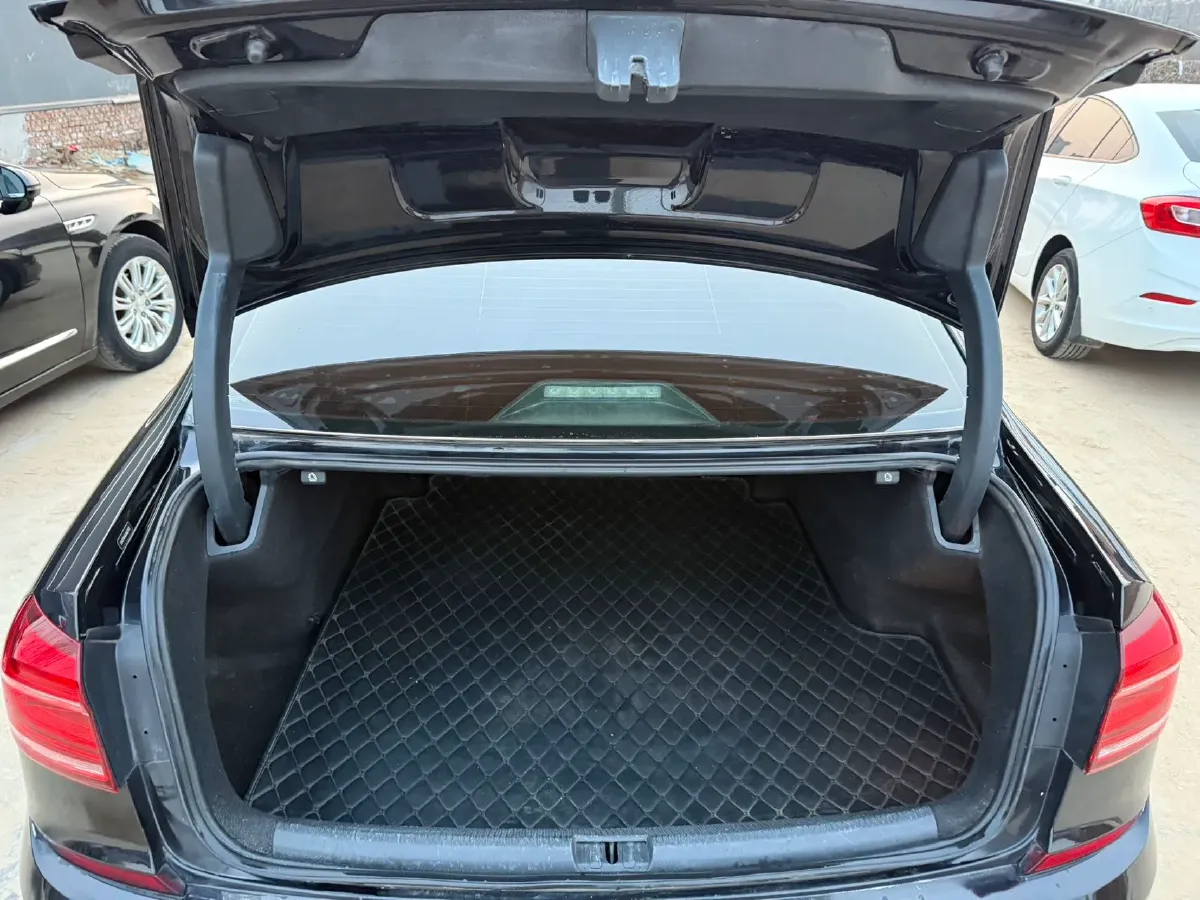 2017 Volkswagen Passat 1.8T 180HP L4 7DCT,autocango,china used car exporter,china ev exporter,chinese used car exporter,chinese used ev exporter