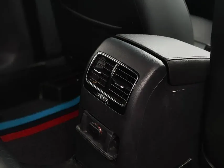 2018 Volkswagen Sagitar 1.2T 110HP L4 7DCT,autocango,china used car exporter,china ev exporter,chinese used car exporter,chinese used ev exporter