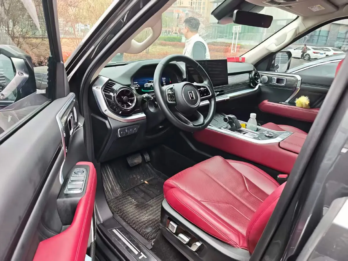 2023 Tank 400 2.0T 252HP L4 9AT PHEV 37.1KWH,autocango,china used car exporter,china ev exporter,chinese used car exporter,chinese used ev exporter