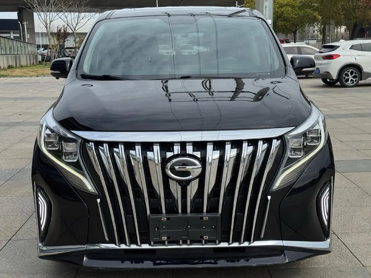 2021 GAC Trumpchi M8 2.0T 252HP L4 8AT,autocango,china used car exporter,china ev exporter,chinese used car exporter,chinese used ev exporter