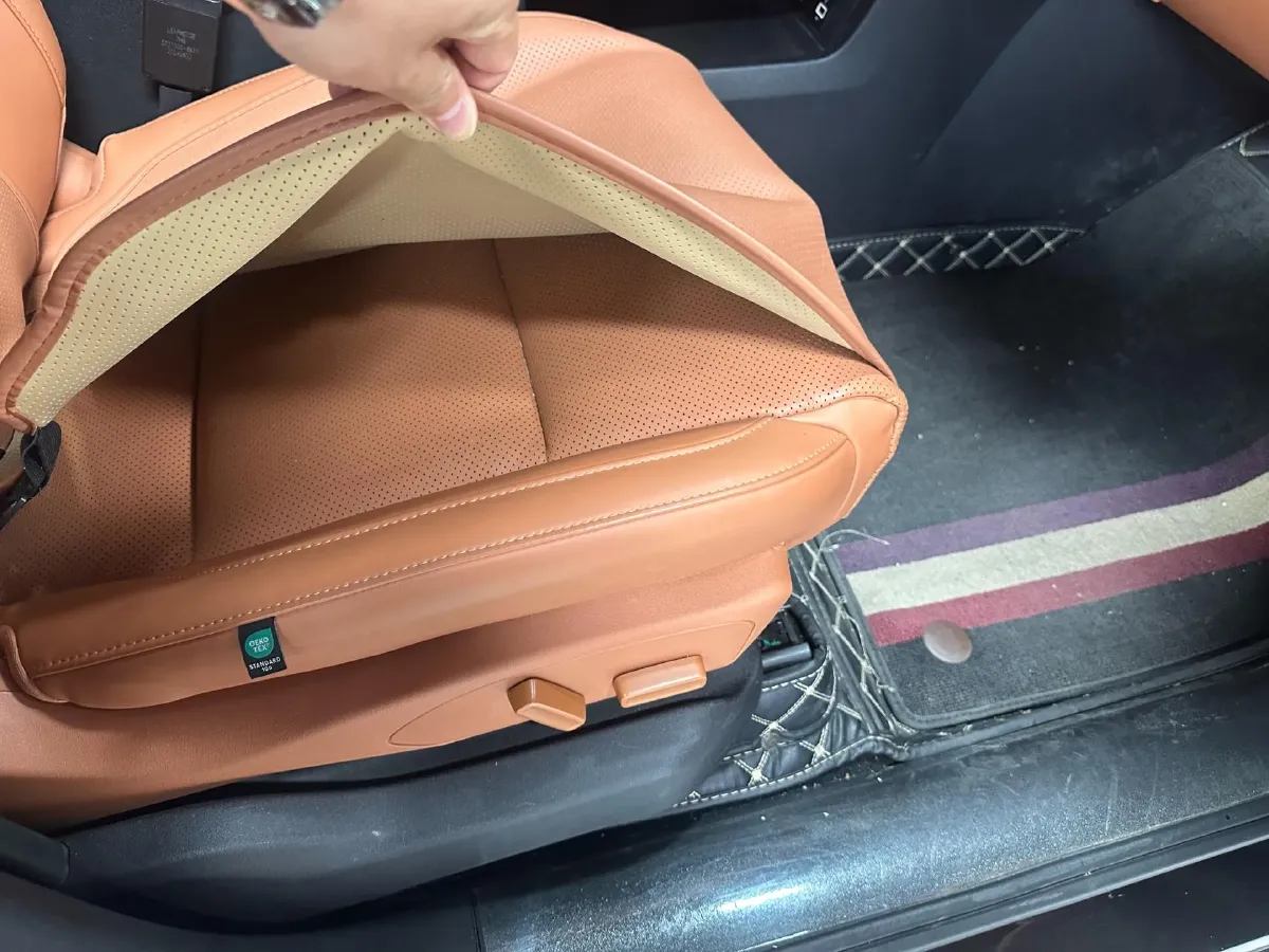 2024 Leapmotor C10 1.5L 95HP L4 REEV 28.4KWH,autocango,china used car exporter,china ev exporter,chinese used car exporter,chinese used ev exporter