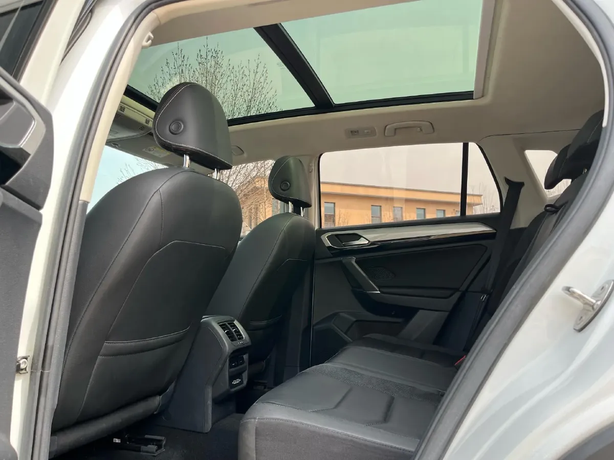 2019 Volkswagen Tayron 2.0T 186HP L4 7DCT,autocango,china used car exporter,china ev exporter,chinese used car exporter,chinese used ev exporter