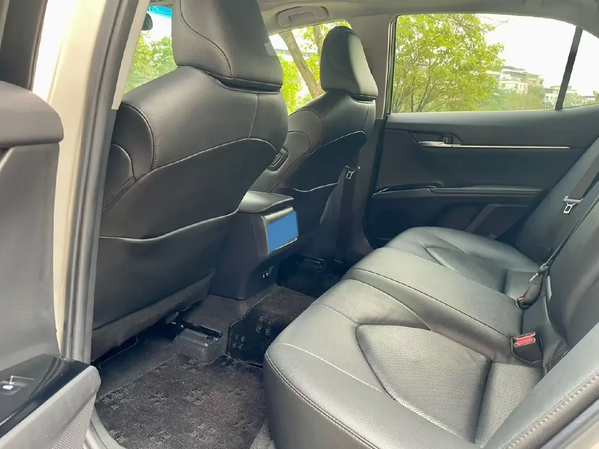 2021 Toyota Camry 2.0L 178HP L4 CVT,autocango,china used car exporter,china ev exporter,chinese used car exporter,chinese used ev exporter