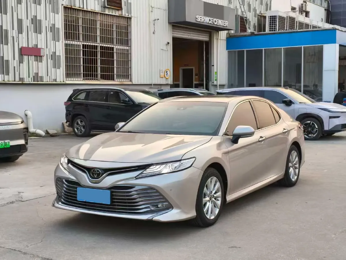2021 Toyota Camry 2.0L 178HP L4 CVT,autocango,china used car exporter,china ev exporter,chinese used car exporter,chinese used ev exporter