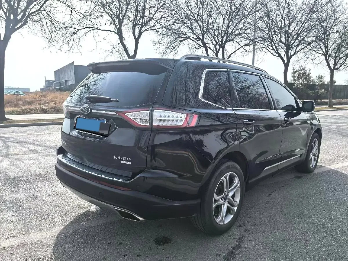 2018 Ford Edge 2.0T 245HP L4 6AT,autocango,china used car exporter,china ev exporter,chinese used car exporter,chinese used ev exporter