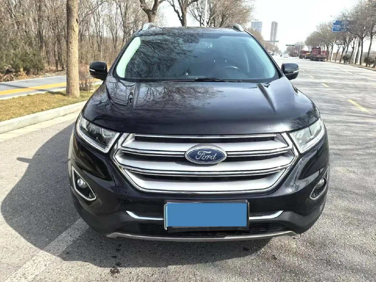 2018 Ford Edge 2.0T 245HP L4 6AT,autocango,china used car exporter,china ev exporter,chinese used car exporter,chinese used ev exporter