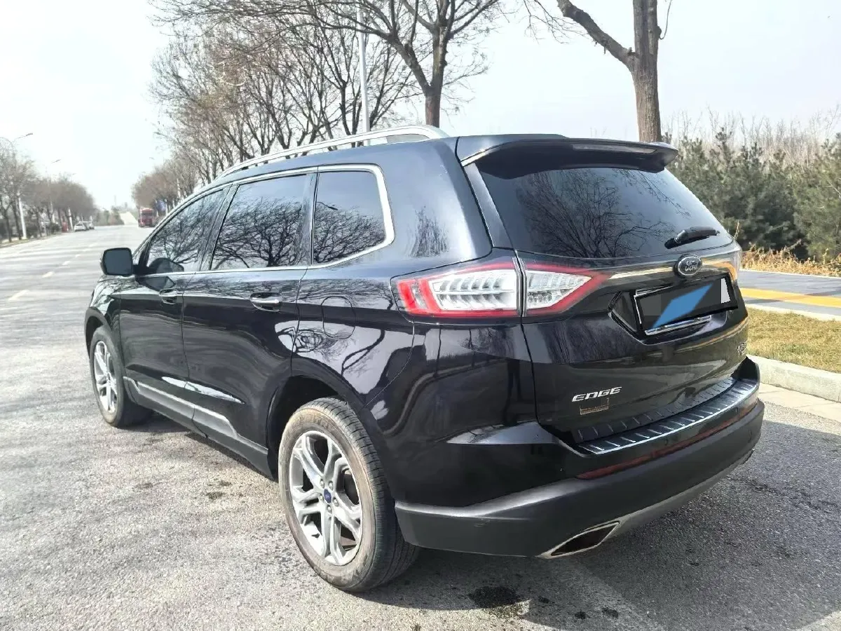 2018 Ford Edge 2.0T 245HP L4 6AT,autocango,china used car exporter,china ev exporter,chinese used car exporter,chinese used ev exporter
