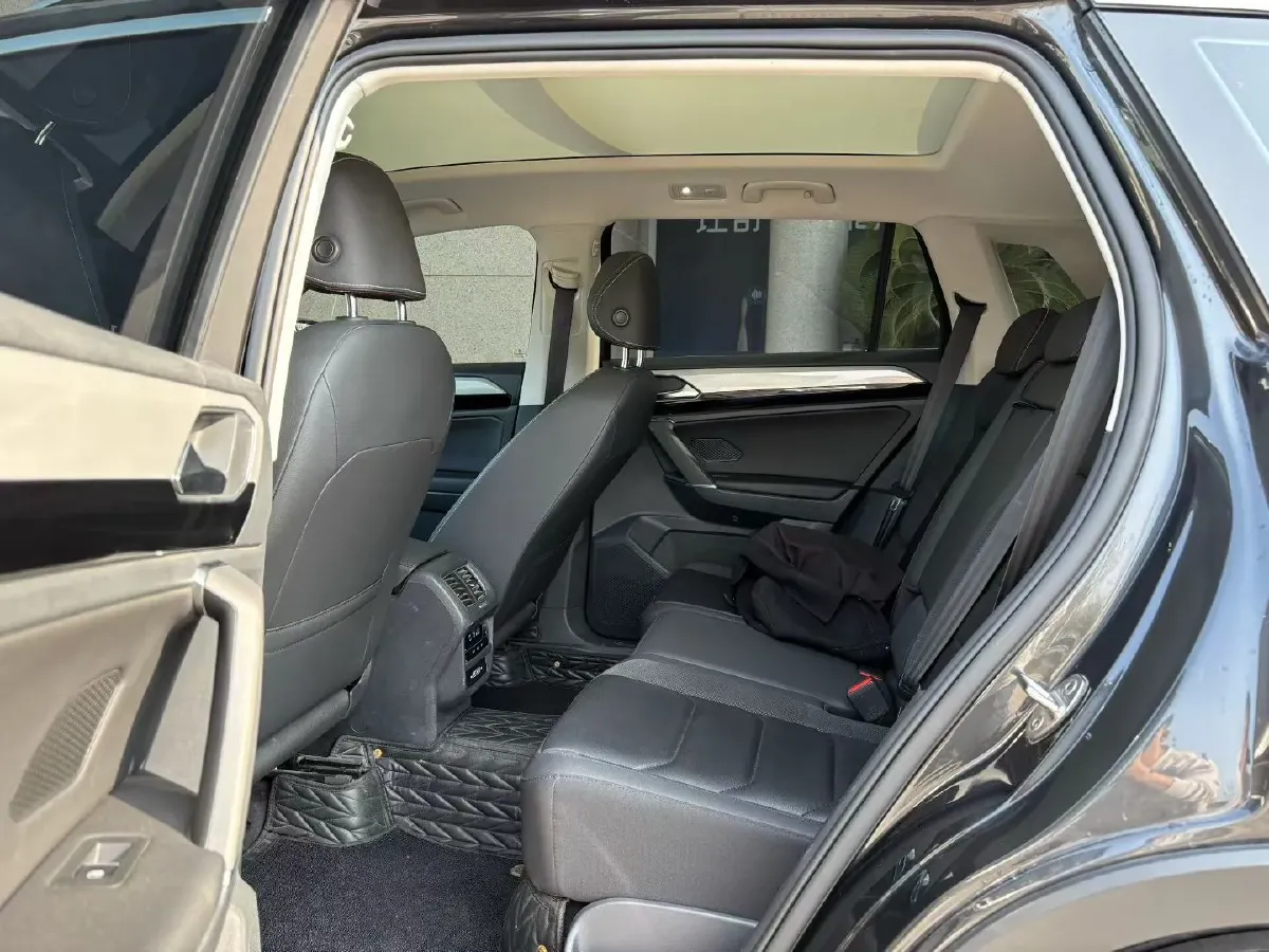 2021 Volkswagen Tayron 1.4T 150HP L4 7DCT,autocango,china used car exporter,china ev exporter,chinese used car exporter,chinese used ev exporter