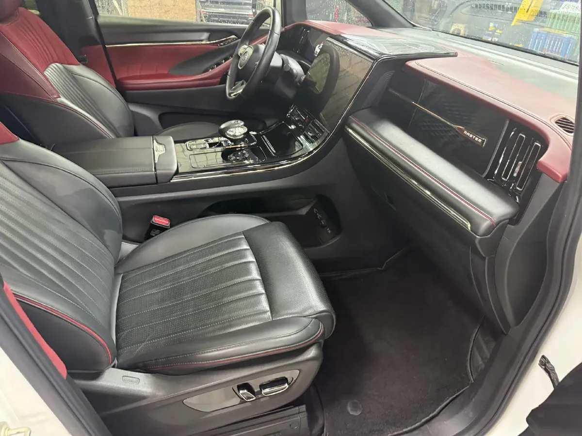 2023 GAC Trumpchi M8 2.0T 190HP L4 E-CVT Hybrid,autocango,china used car exporter,china ev exporter,chinese used car exporter,chinese used ev exporter