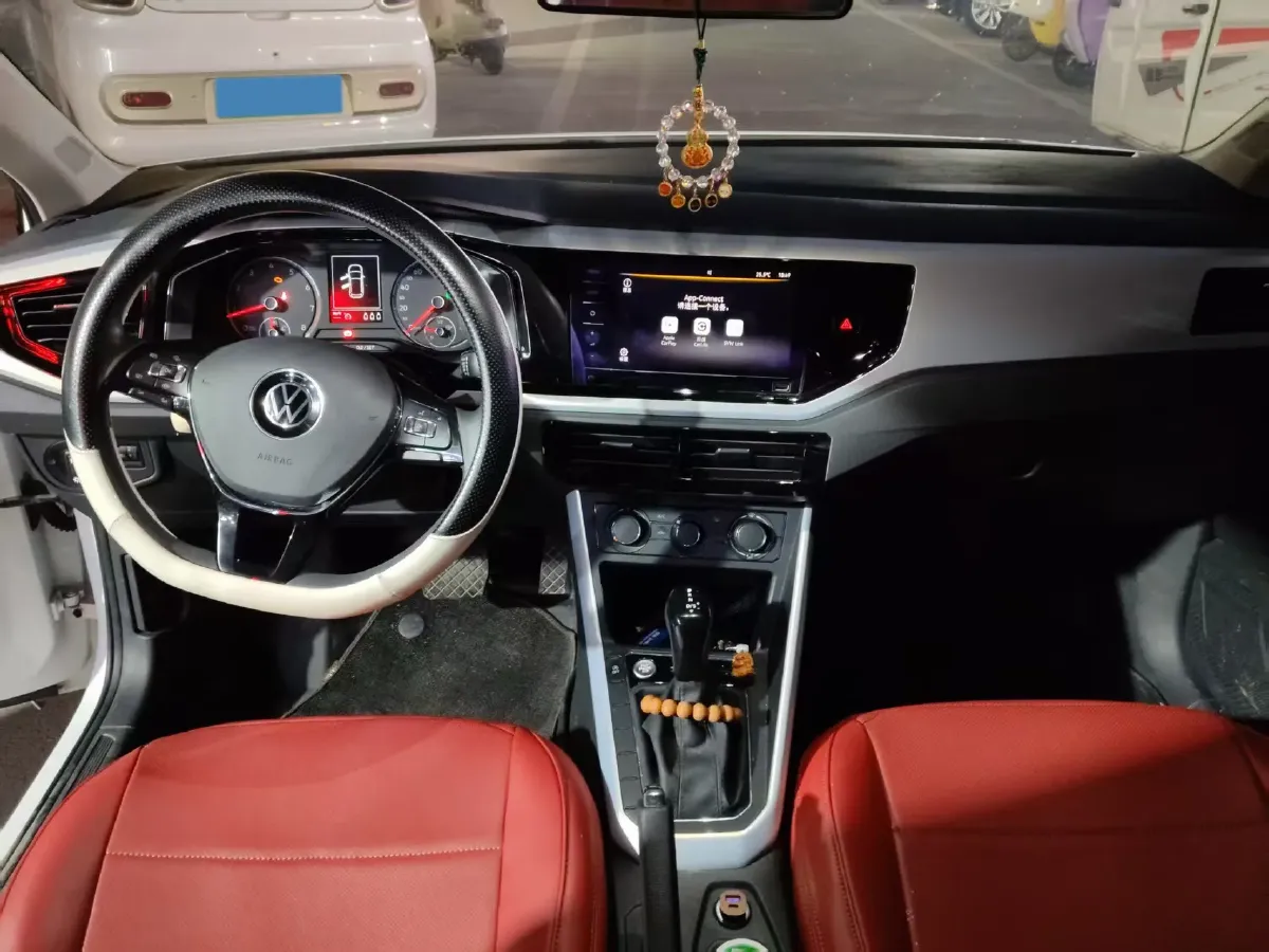 2021 Haval H6 1.5T 169HP L4 7DCT,autocango,china used car exporter,china ev exporter,chinese used car exporter,chinese used ev exporter