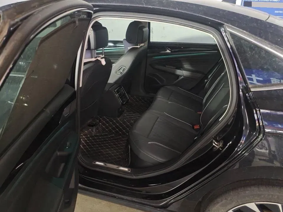 2021 Volkswagen Passat 2.0T 186HP L4 7DCT,autocango,china used car exporter,china ev exporter,chinese used car exporter,chinese used ev exporter