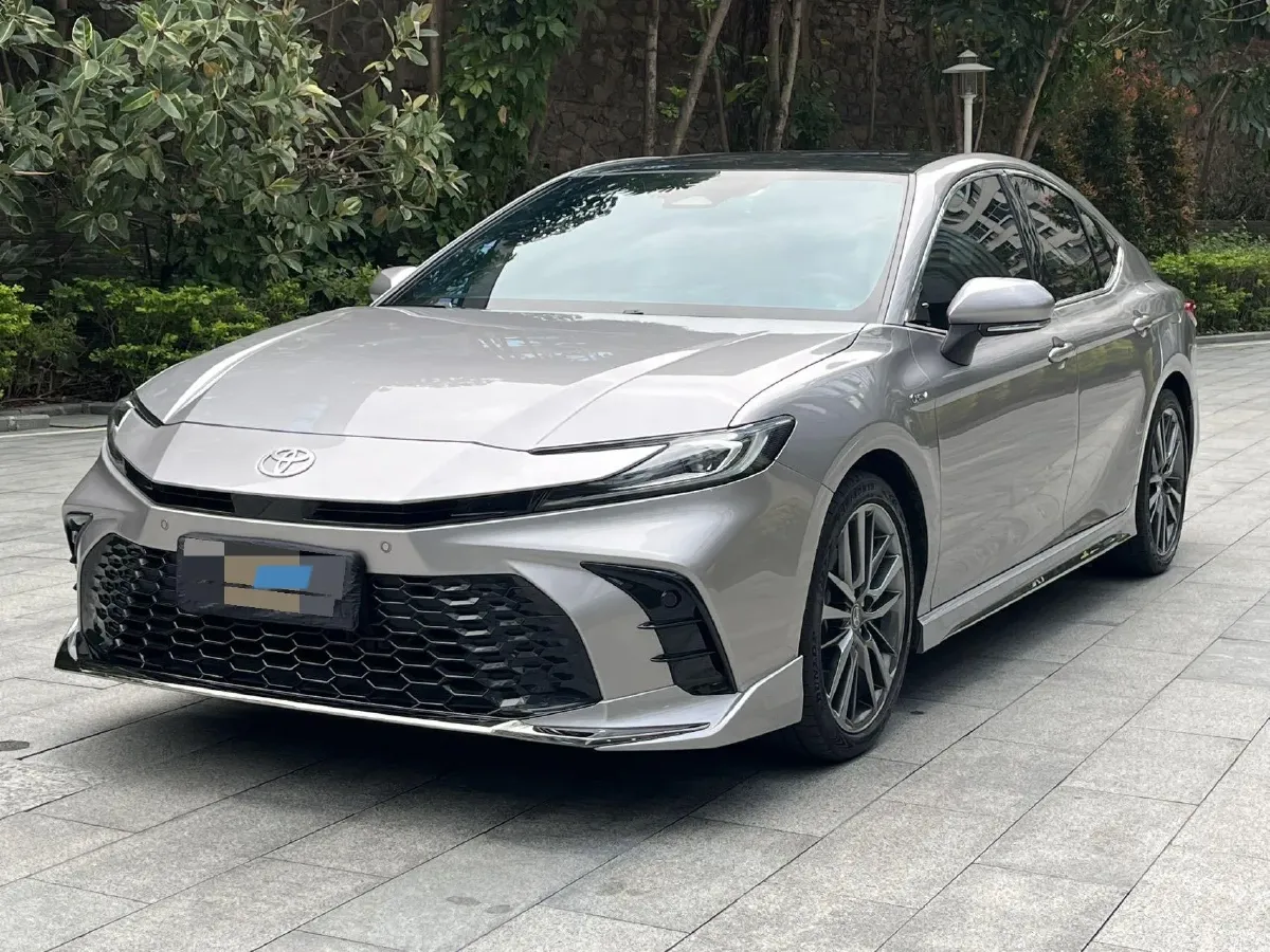 2024 Toyota Camry 2.0L 152HP L4 E-CVT Hybrid,autocango,china used car exporter,china ev exporter,chinese used car exporter,chinese used ev exporter