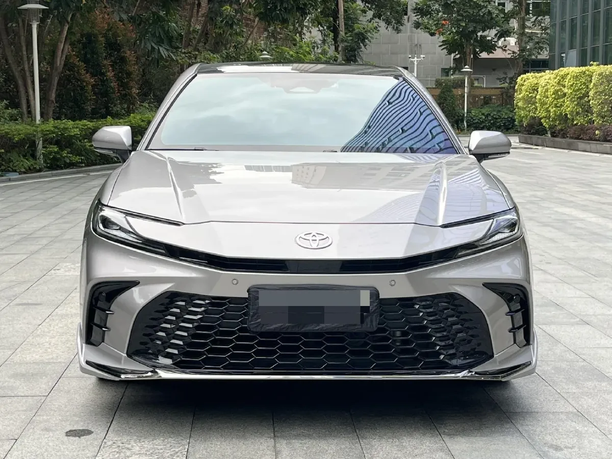 2024 Toyota Camry 2.0L 152HP L4 E-CVT Hybrid,autocango,china used car exporter,china ev exporter,chinese used car exporter,chinese used ev exporter