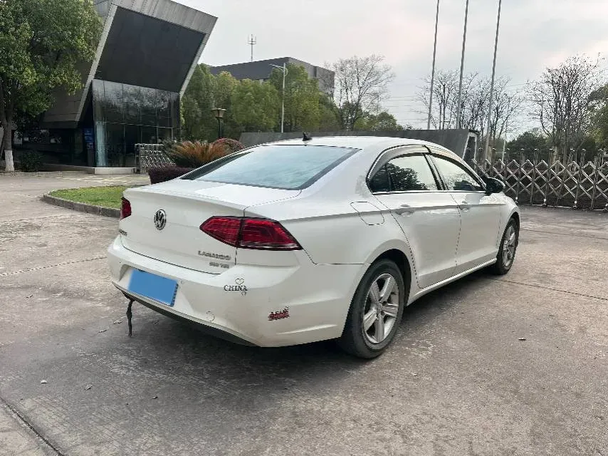 2019 Volkswagen T-Cross 1.4T 150HP L4 7DCT,autocango,china used car exporter,china ev exporter,chinese used car exporter,chinese used ev exporter