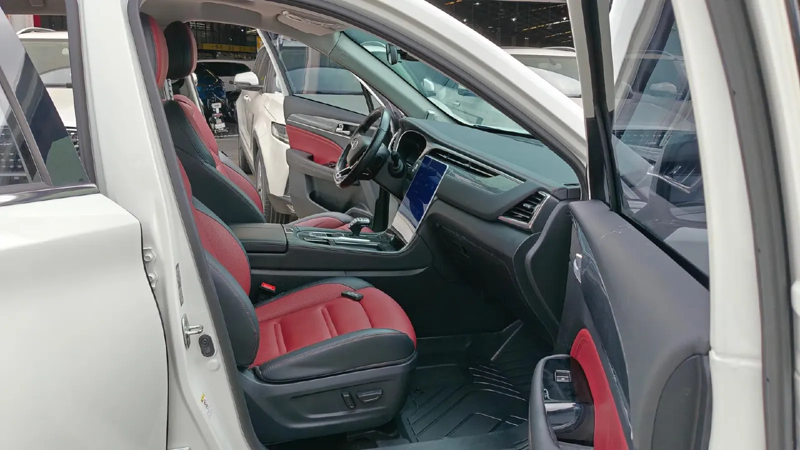 2022 GAC Trumpchi GS4 Plus 1.5T 169HP L4 6AT,autocango,china used car exporter,china ev exporter,chinese used car exporter,chinese used ev exporter