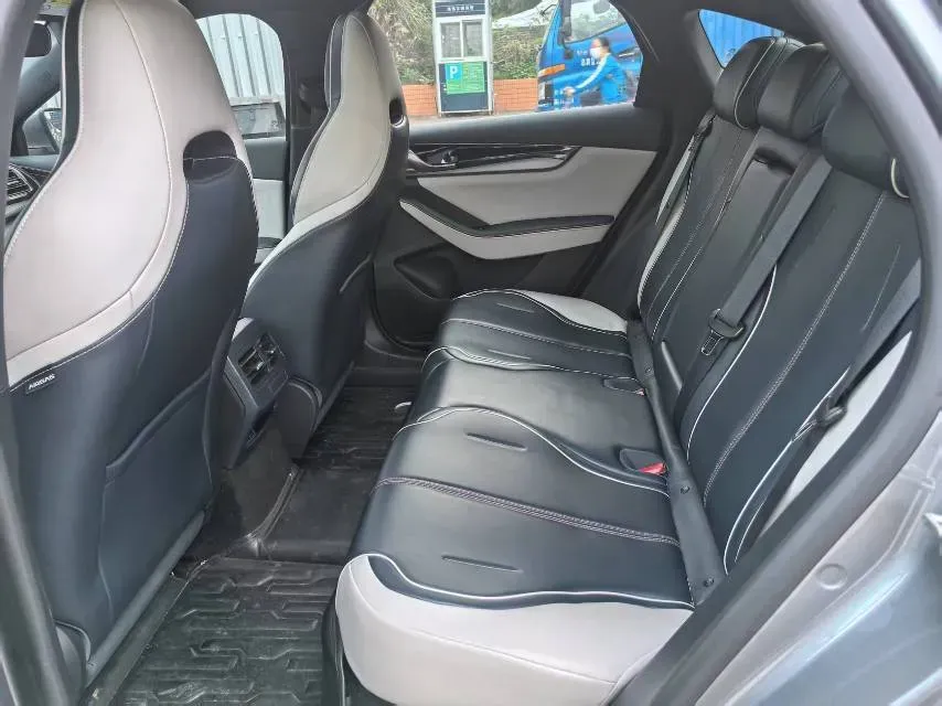 2021 Haval F7 1.5T 169HP L4 7DCT,autocango,china used car exporter,china ev exporter,chinese used car exporter,chinese used ev exporter