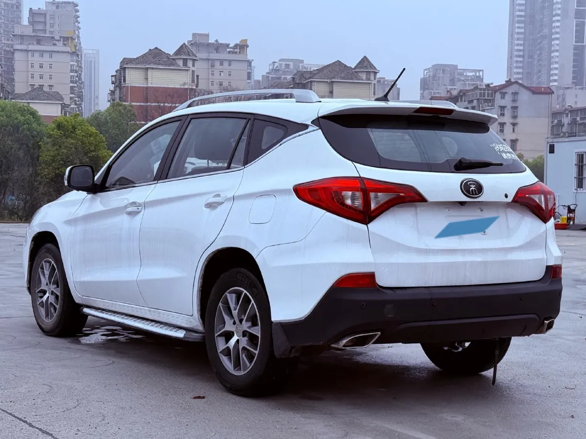 2018 BYD Song 1.5T 154HP L4 6MT,autocango,china used car exporter,china ev exporter,chinese used car exporter,chinese used ev exporter