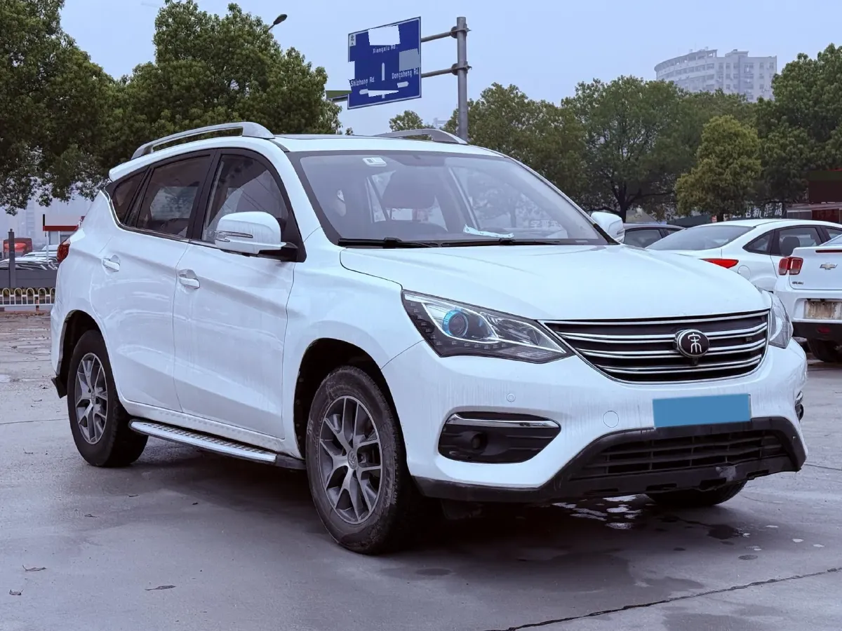 2018 BYD Song 1.5T 154HP L4 6MT,autocango,china used car exporter,china ev exporter,chinese used car exporter,chinese used ev exporter