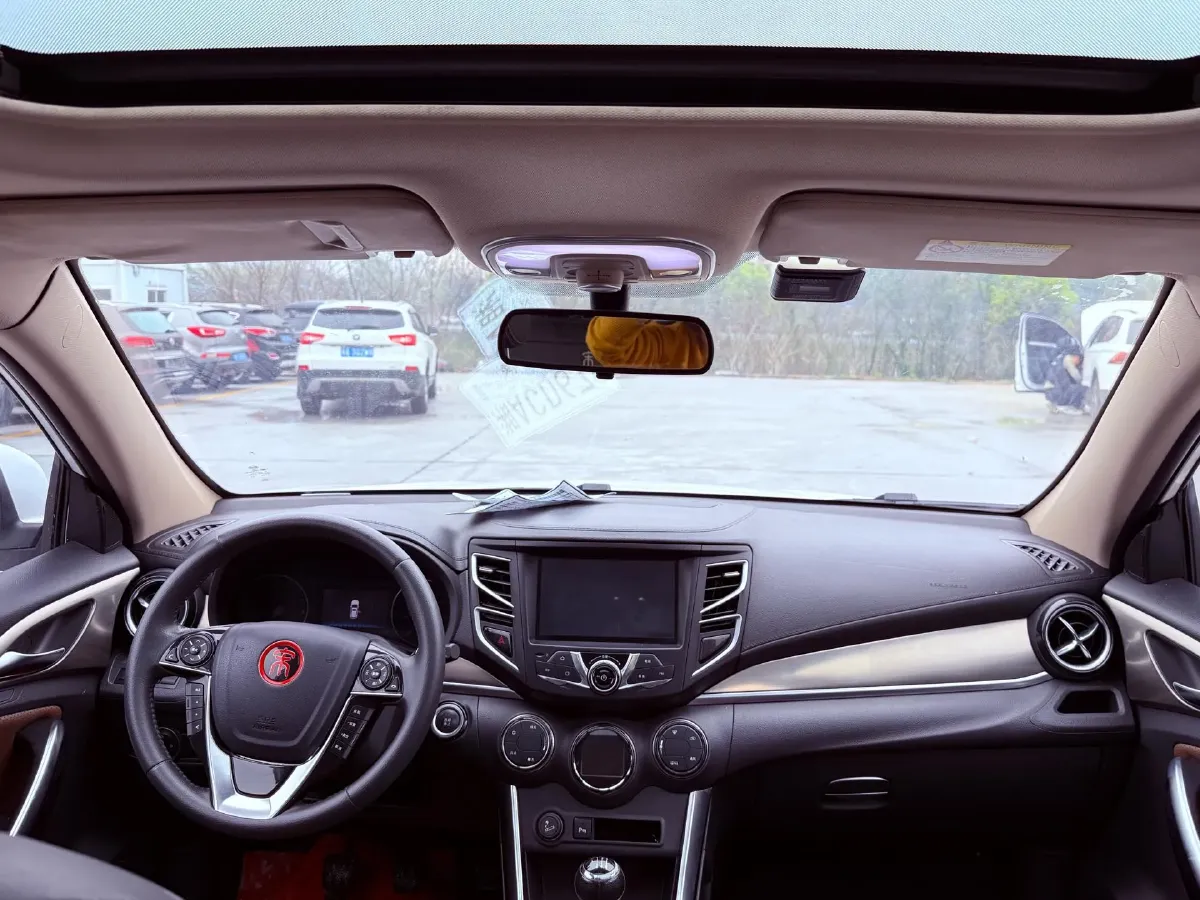 2018 BYD Song 1.5T 154HP L4 6MT,autocango,china used car exporter,china ev exporter,chinese used car exporter,chinese used ev exporter