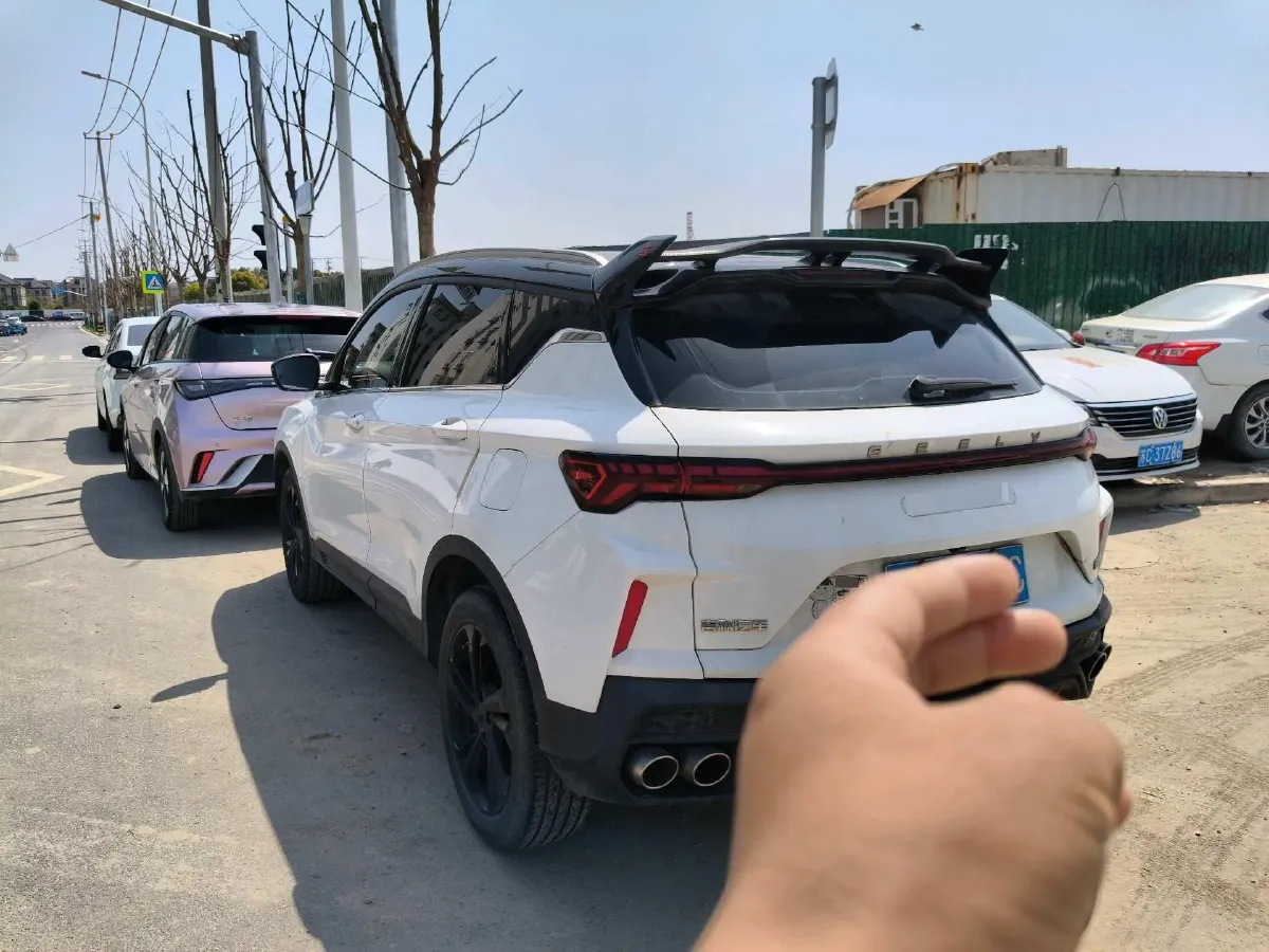 2023 Geely Coolray 1.5T 181HP L4 7DCT,autocango,china used car exporter,china ev exporter,chinese used car exporter,chinese used ev exporter