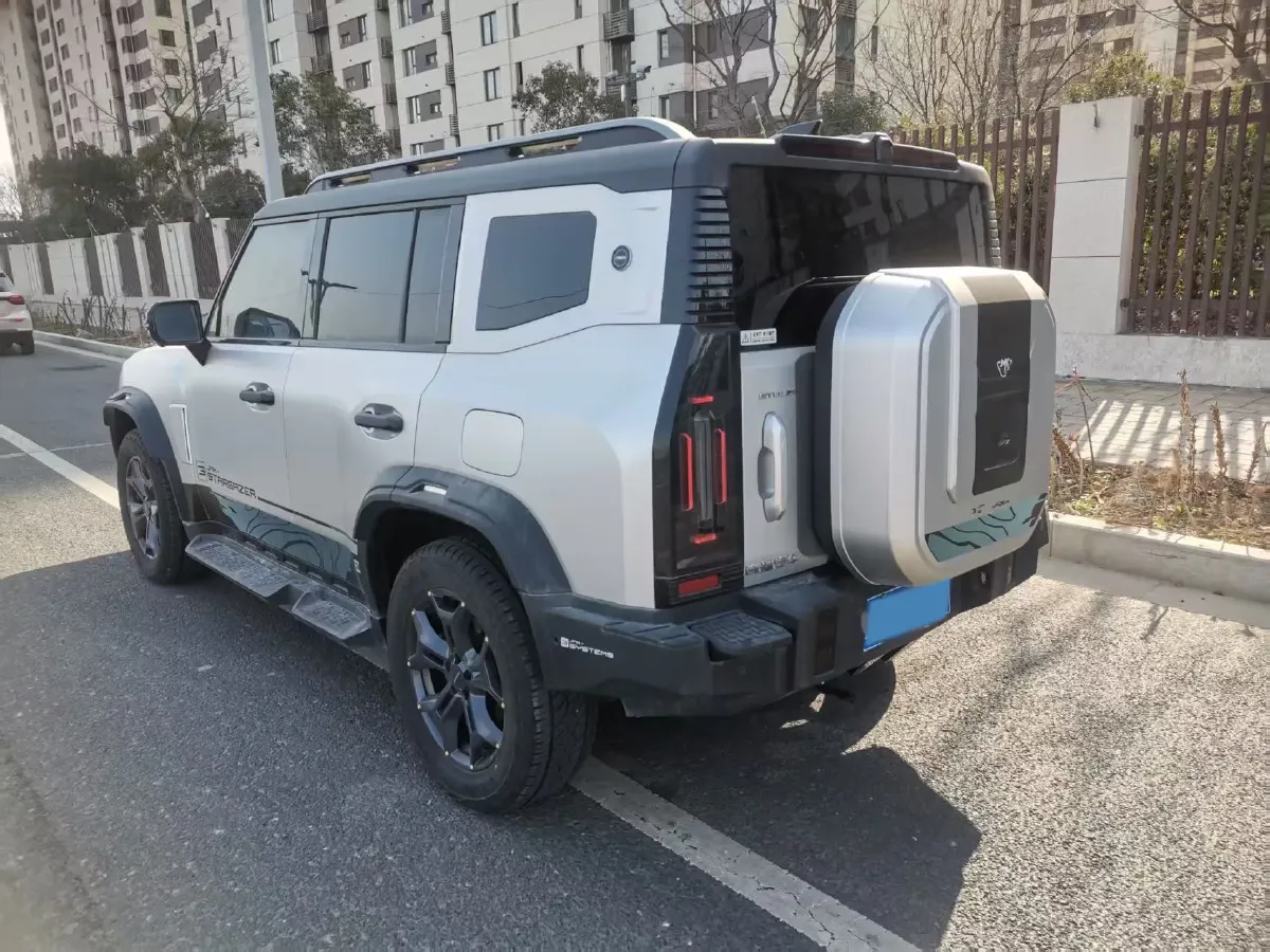 2023 Jetour Traveller 2.0T 254HP L4 7DCT,autocango,china used car exporter,china ev exporter,chinese used car exporter,chinese used ev exporter