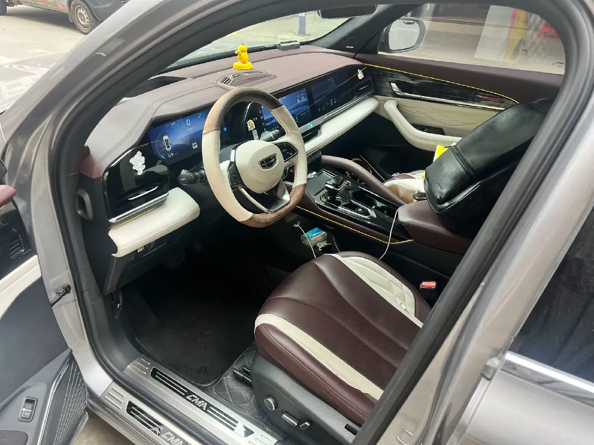 2021 Geely Monjaro 2.0T 238HP L4 8AT,autocango,china used car exporter,china ev exporter,chinese used car exporter,chinese used ev exporter