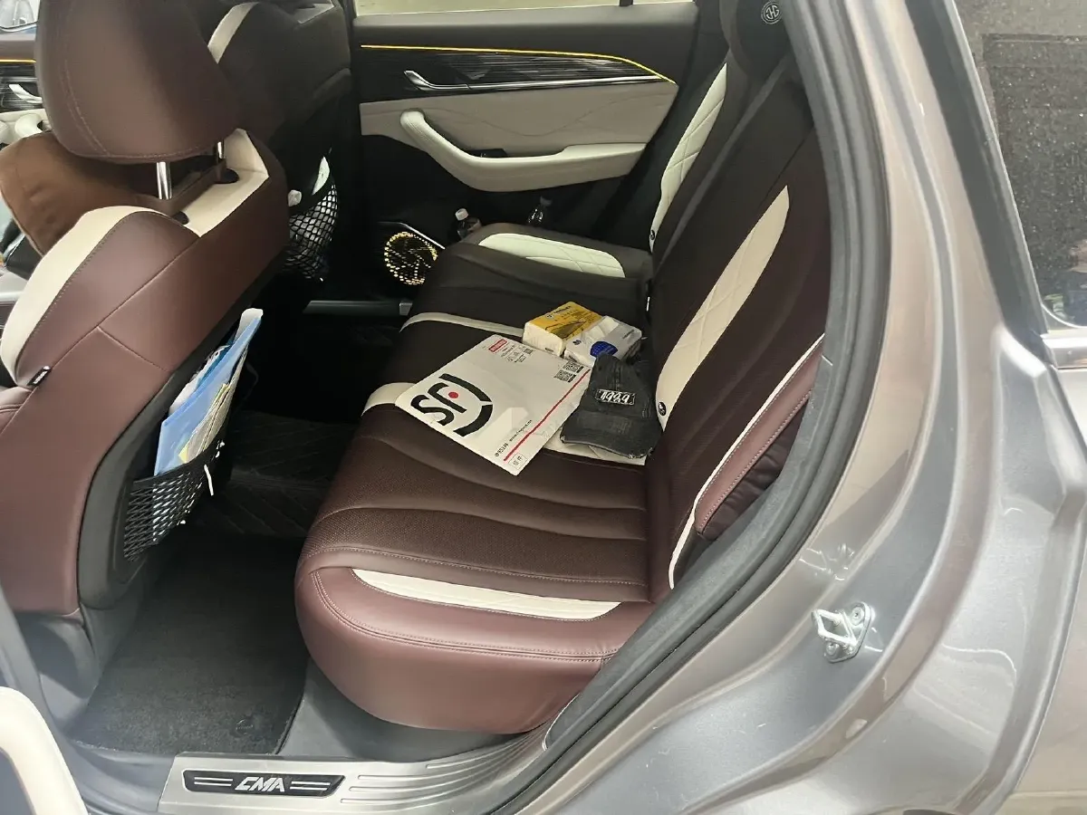 2021 Geely Monjaro 2.0T 238HP L4 8AT,autocango,china used car exporter,china ev exporter,chinese used car exporter,chinese used ev exporter