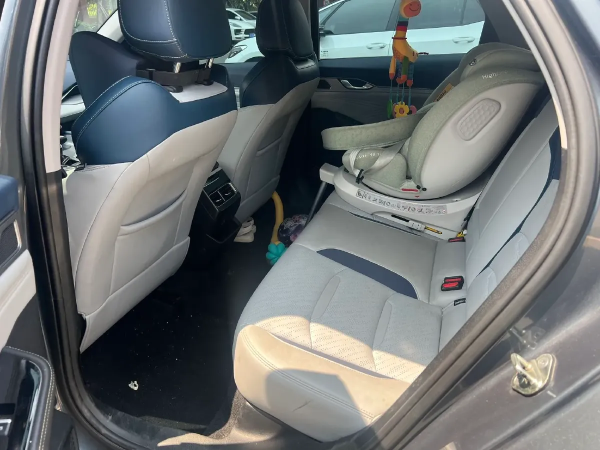 2020 Peugeot 408 1.6T 170HP L4 6AT,autocango,china used car exporter,china ev exporter,chinese used car exporter,chinese used ev exporter