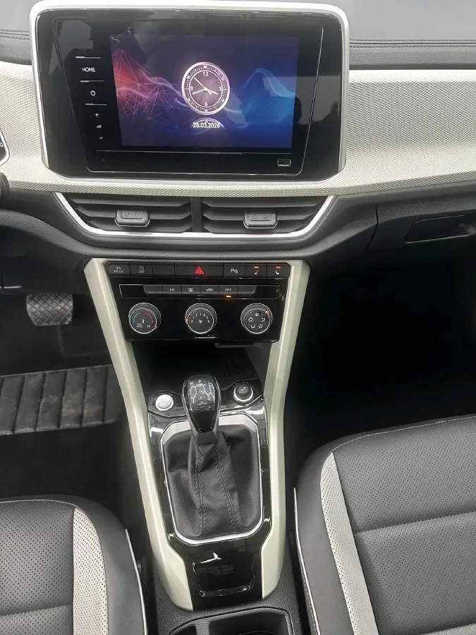 2023 Volkswagen T-Roc 1.4T 150HP L4 7DCT,autocango,china used car exporter,china ev exporter,chinese used car exporter,chinese used ev exporter