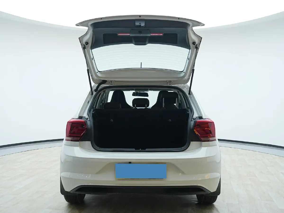 2023 Volkswagen Polo 1.5L 110HP L4 6AT,autocango,china used car exporter,china ev exporter,chinese used car exporter,chinese used ev exporter