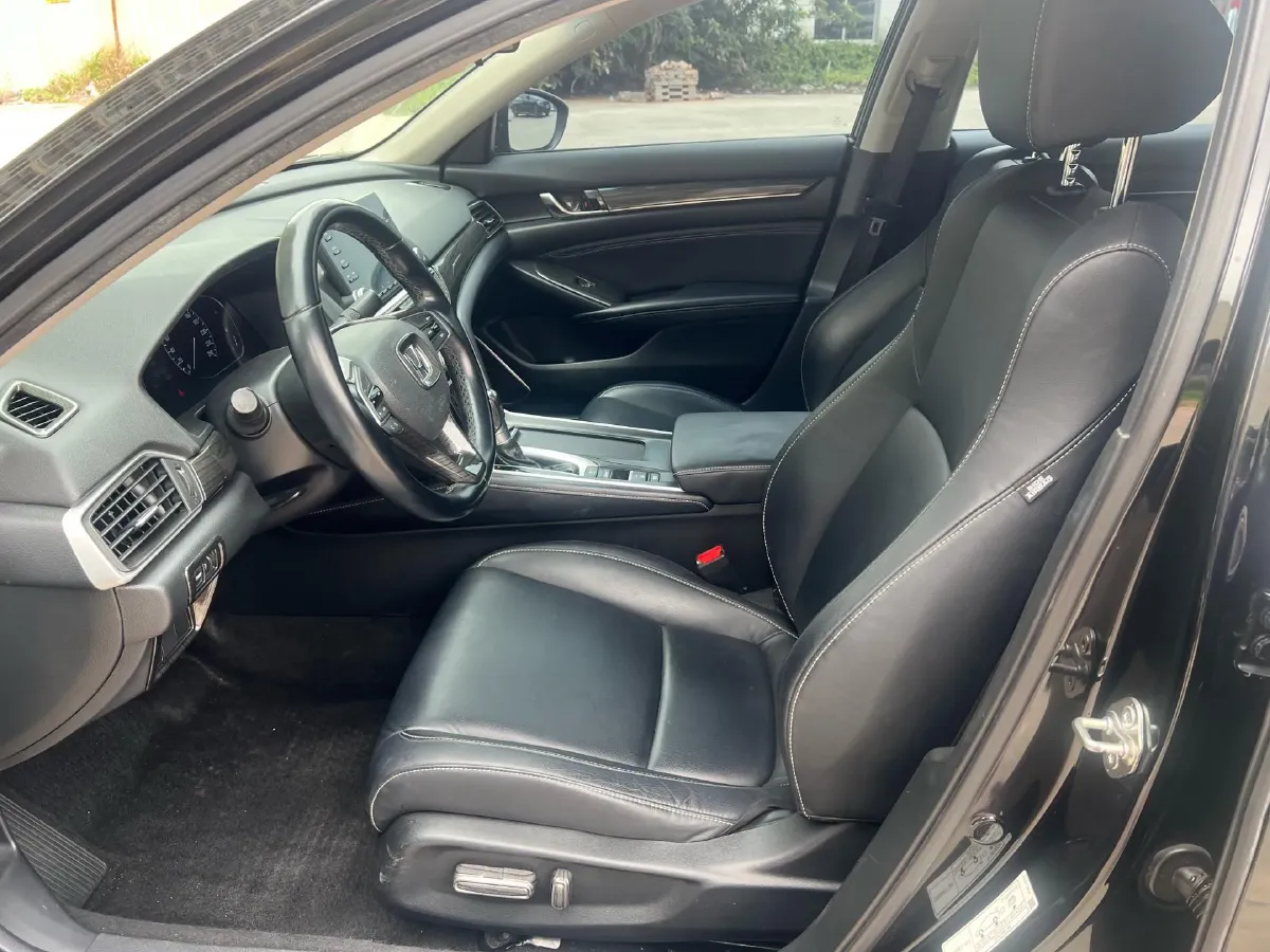 2019 Honda Inspire 1.5T 194HP L4 CVT,autocango,china used car exporter,china ev exporter,chinese used car exporter,chinese used ev exporter