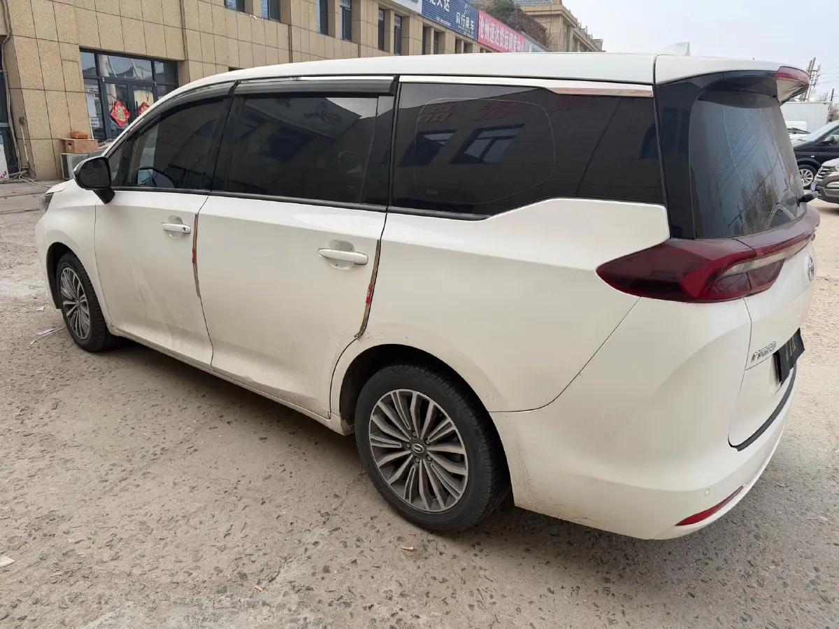 2021 GAC Trumpchi M6 1.5T 169HP L4 7DCT,autocango,china used car exporter,china ev exporter,chinese used car exporter,chinese used ev exporter