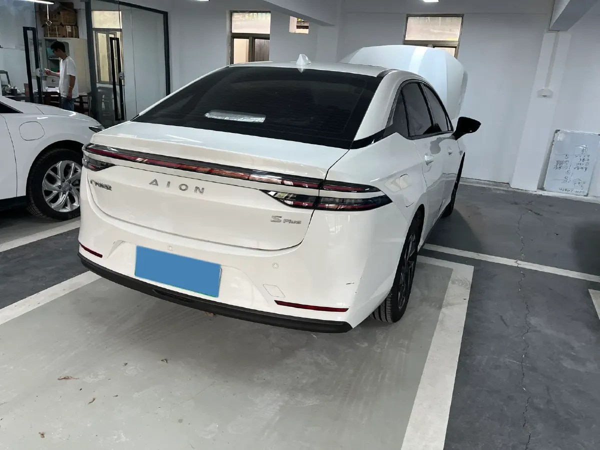 2025 Aion S Plus BEV 52.998KWH,autocango,china used car exporter,china ev exporter,chinese used car exporter,chinese used ev exporter