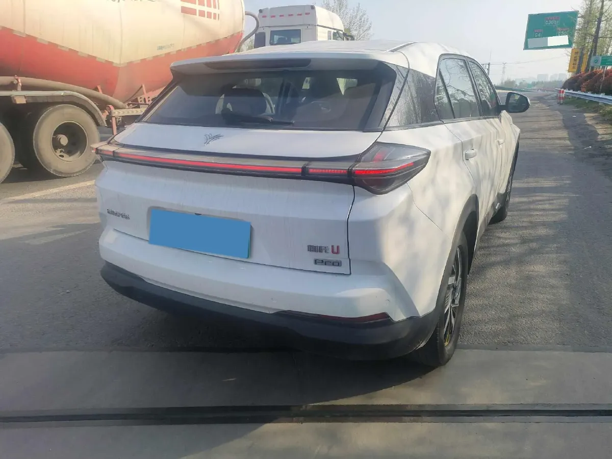 2022 GAC Trumpchi GS4 Plus 2.0T 252HP L4 6AT,autocango,china used car exporter,china ev exporter,chinese used car exporter,chinese used ev exporter