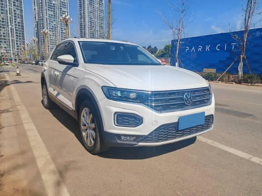 2022 Volkswagen T-Roc 1.4T 150HP L4 7DCT,autocango,china used car exporter,china ev exporter,chinese used car exporter,chinese used ev exporter