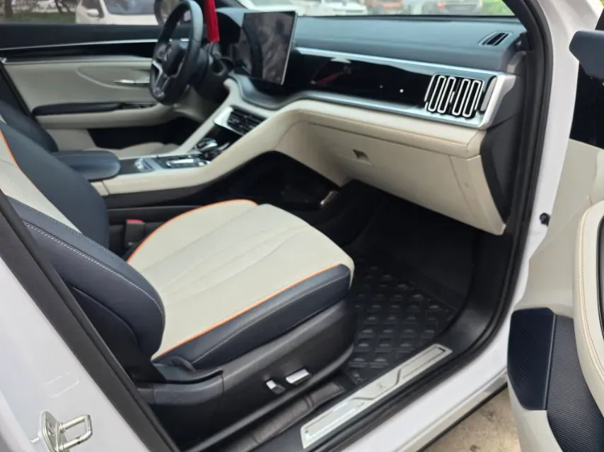 2022 Geely JiaJi 1.5T 177HP L3 7DCT PHEV 15.5KWH,autocango,china used car exporter,china ev exporter,chinese used car exporter,chinese used ev exporter