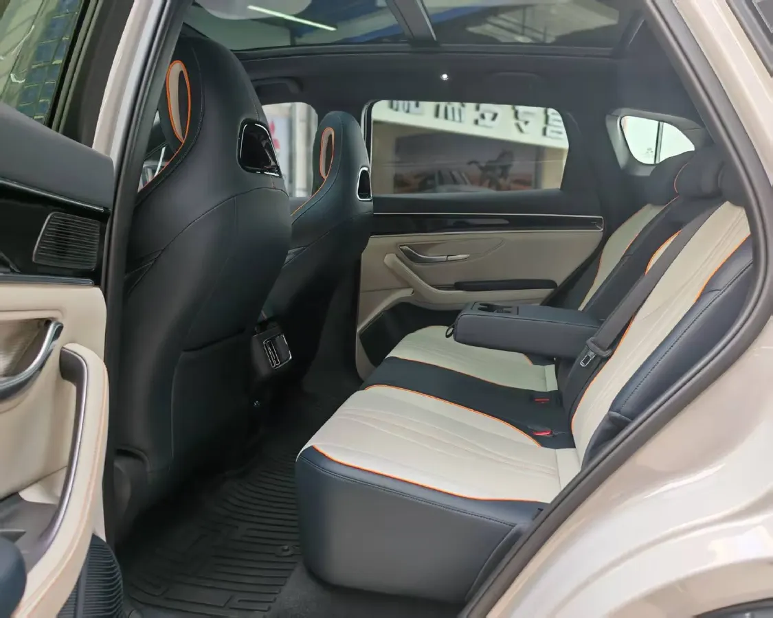 2023 BYD Song Plus BEV 71.8KWH,autocango,china used car exporter,china ev exporter,chinese used car exporter,chinese used ev exporter