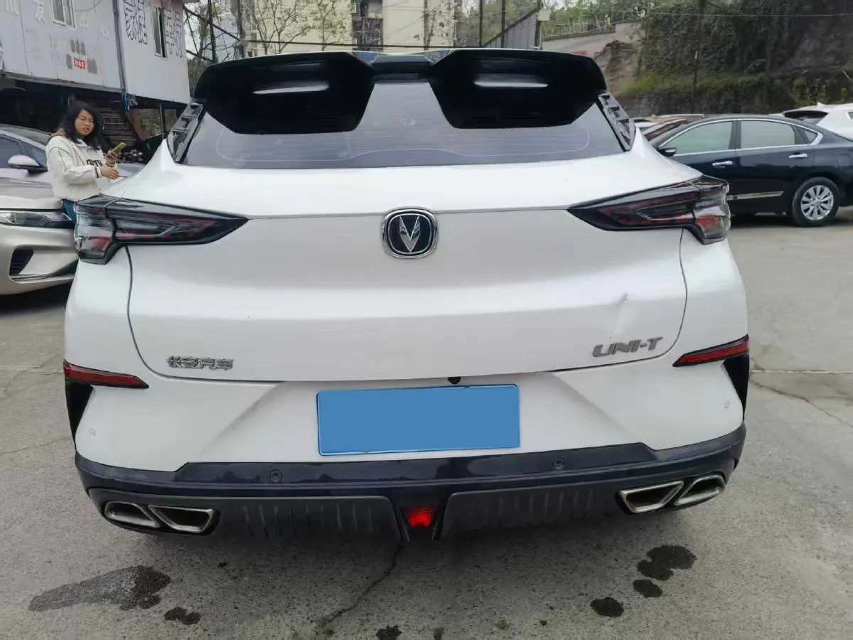 2022 ChangAn UNI-T 1.5T 188HP L4 7DCT,autocango,china used car exporter,china ev exporter,chinese used car exporter,chinese used ev exporter