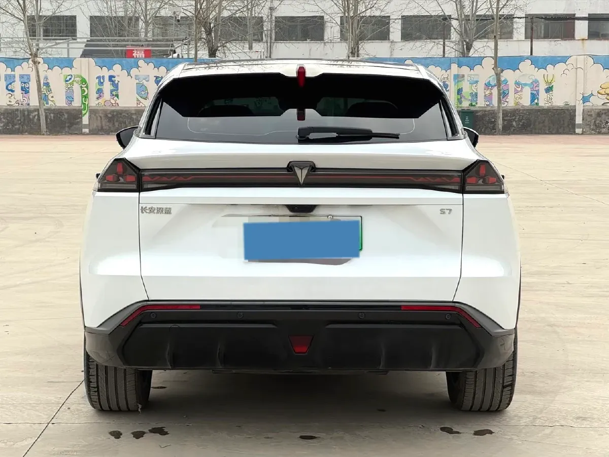 2023 Deepal S07 BEV 66.8KWH,autocango,china used car exporter,china ev exporter,chinese used car exporter,chinese used ev exporter