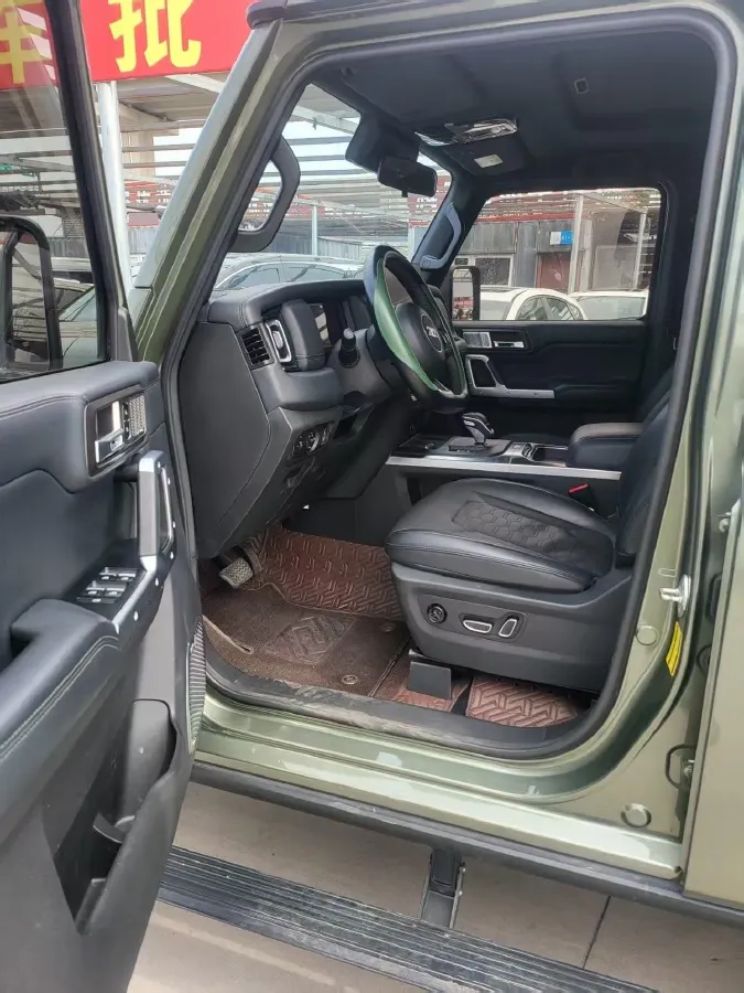 2024 212 212 T01 2.0T 252HP L4 8AT,autocango,china used car exporter,china ev exporter,chinese used car exporter,chinese used ev exporter