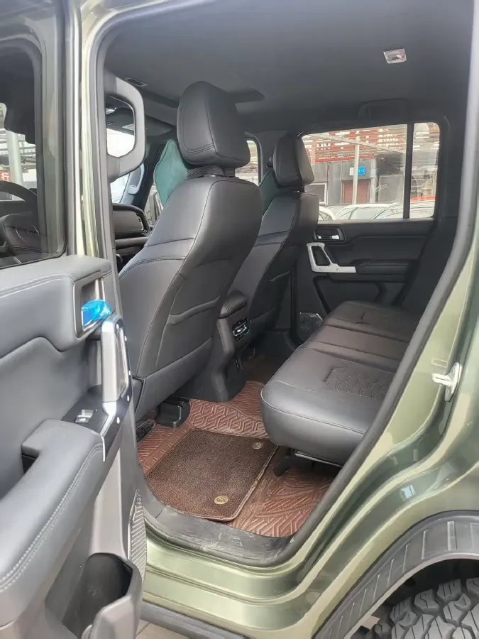 2024 212 212 T01 2.0T 252HP L4 8AT,autocango,china used car exporter,china ev exporter,chinese used car exporter,chinese used ev exporter