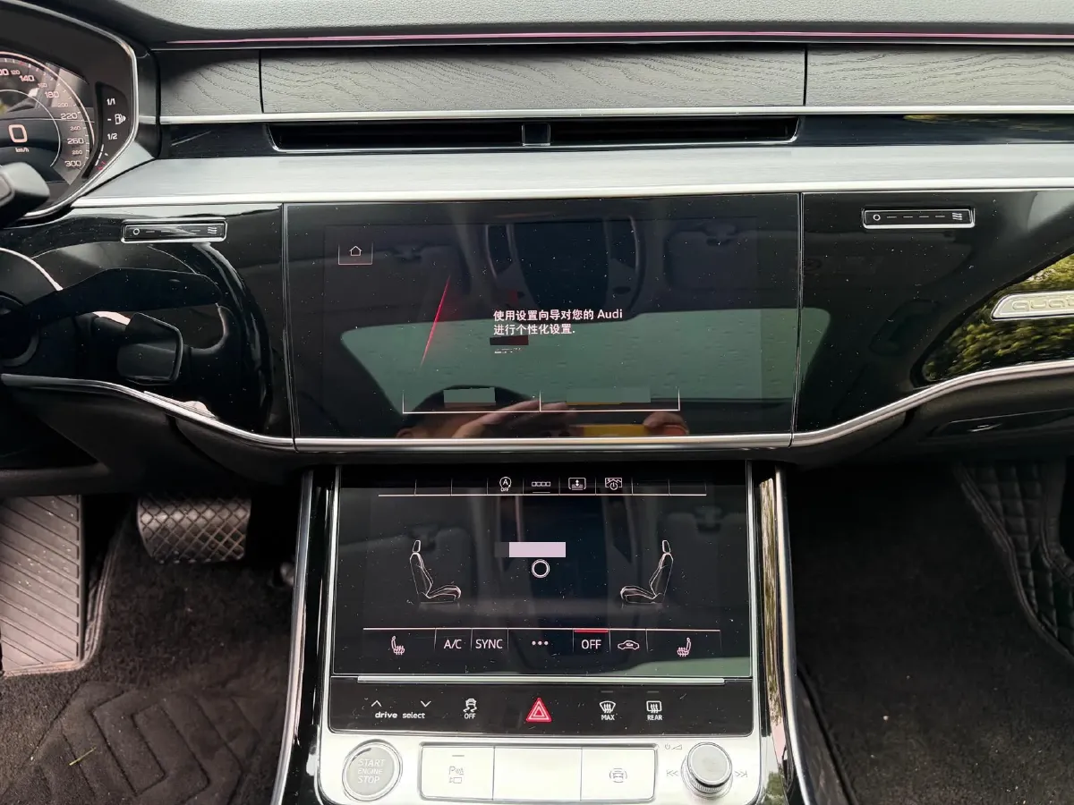 2023 Audi A8 2.0T 265HP L4 8AT,autocango,china used car exporter,china ev exporter,chinese used car exporter,chinese used ev exporter