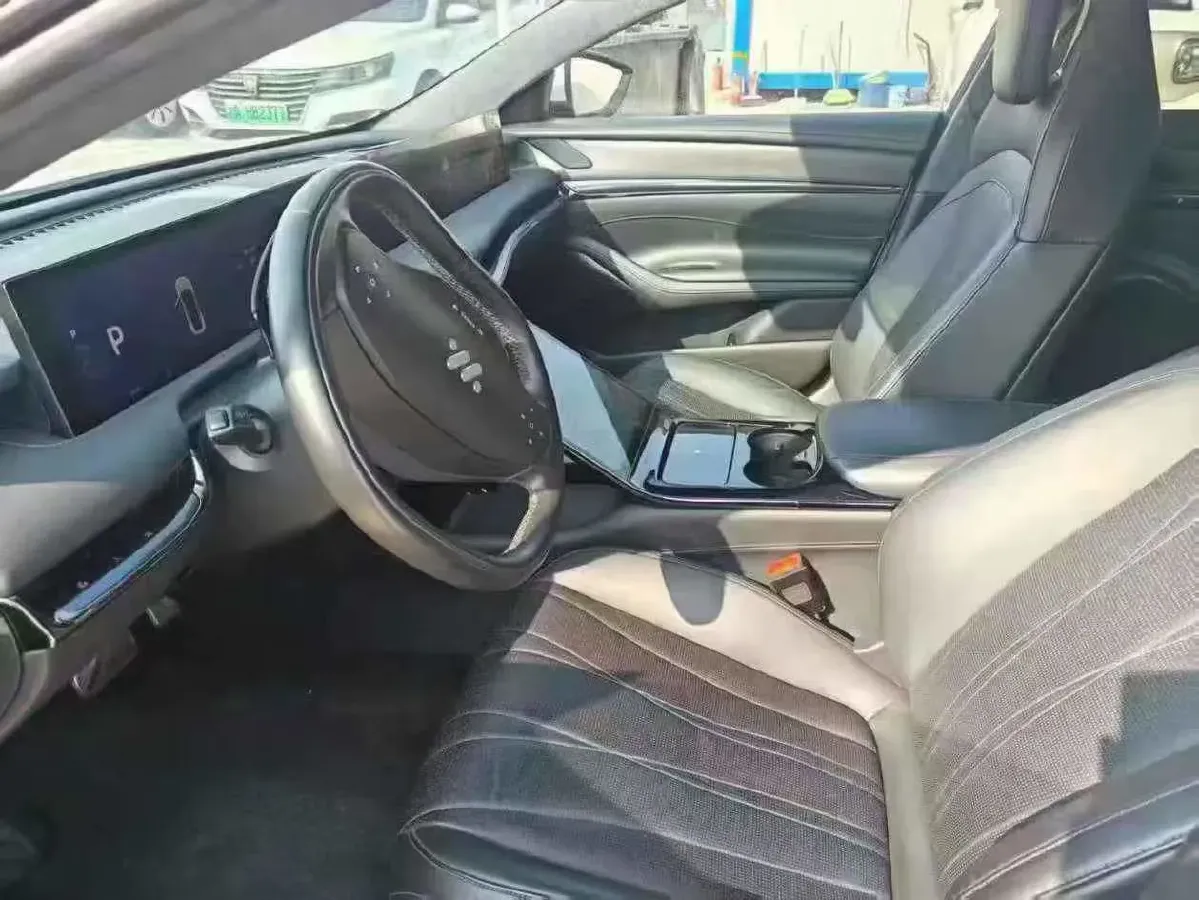 2022 IM L7 BEV 90KWH,autocango,china used car exporter,china ev exporter,chinese used car exporter,chinese used ev exporter